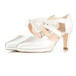 Anya Extra Wide Width Shoes - Silver Leather