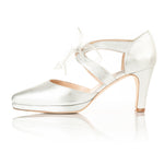 Anya Extra Wide Width Shoes - Silver Leather