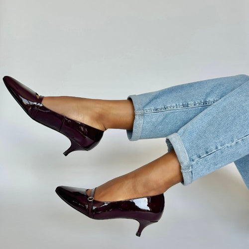 Billie Extra Wide Kitten Heels - Burgundy Patent Leather