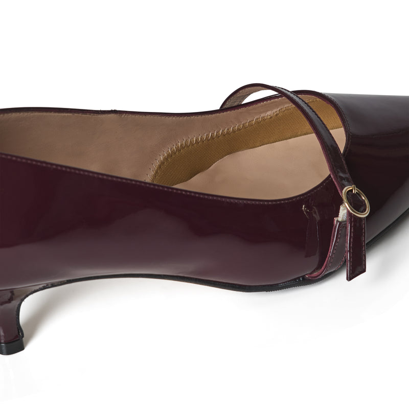 Billie Extra Wide Kitten Heels - Burgundy Patent Leather