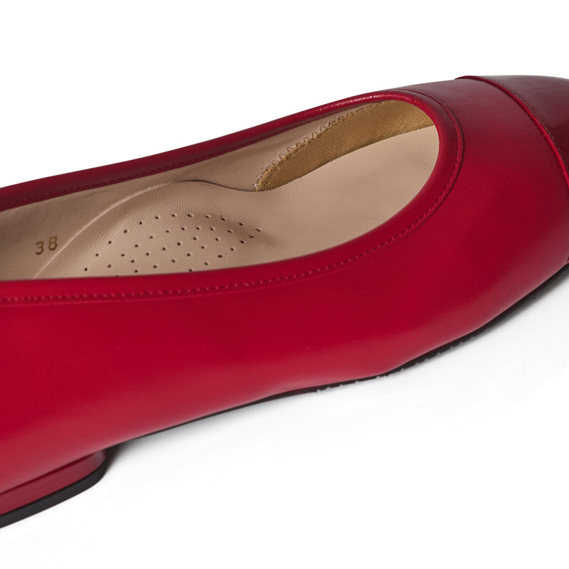 Capella Extra Wide Width Flats - Red Leather