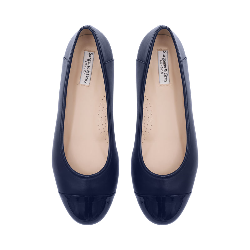 Capella Extra Wide Width Flats - Navy Leather