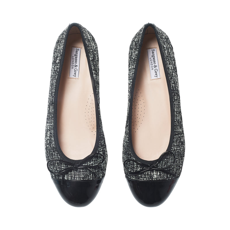 Corrine Extra Wide Width Flats - Black Tweed