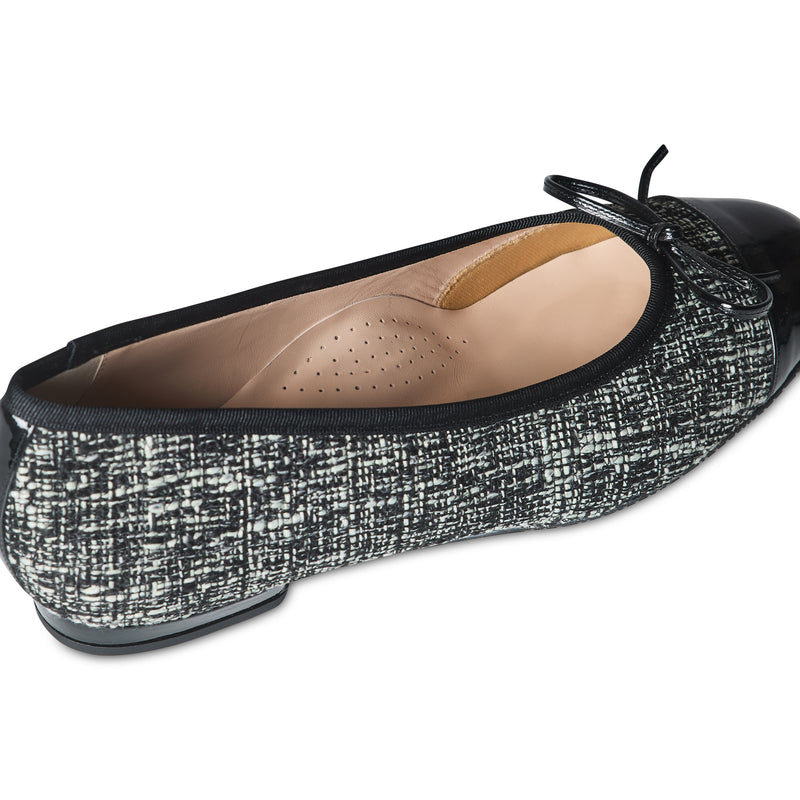 Corrine Extra Wide Width Flats - Black Tweed