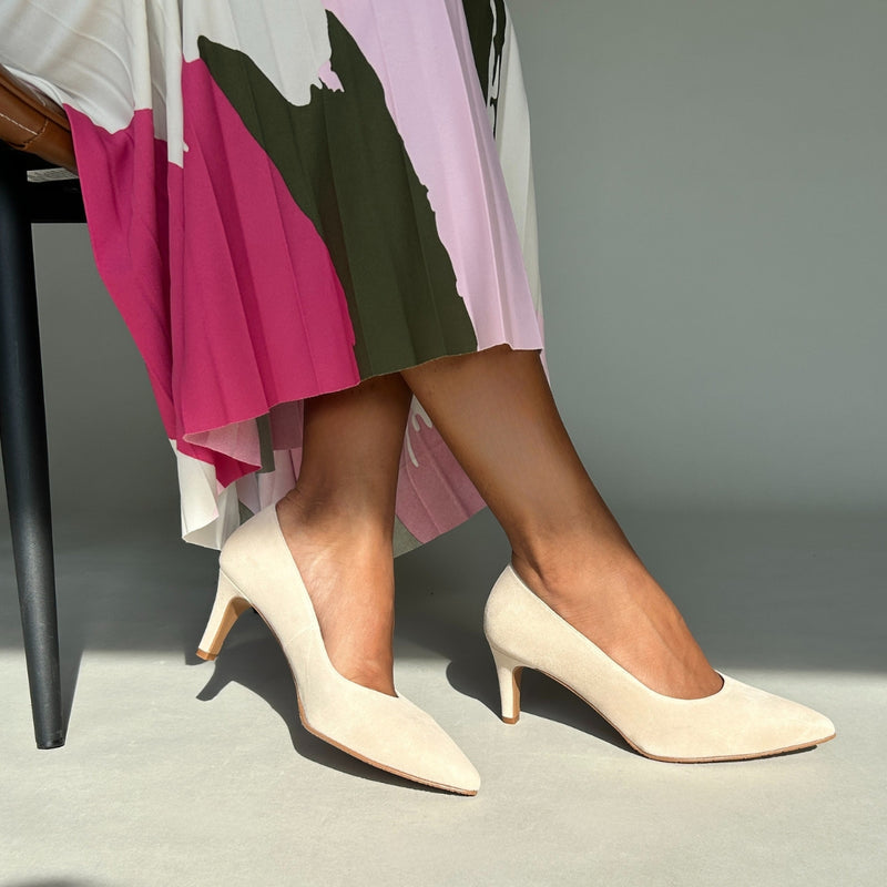 Eve Wide Width Pumps – Almond Suede