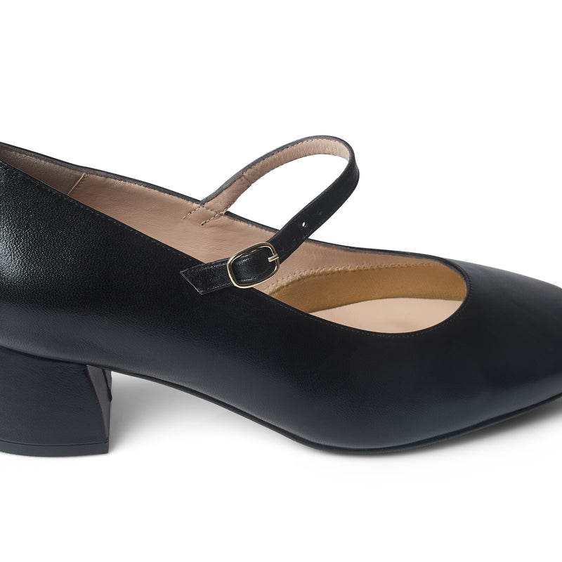 Extra-wide Width Black Leather Mary Jane block heel pumps  Sargasso and  Grey USA