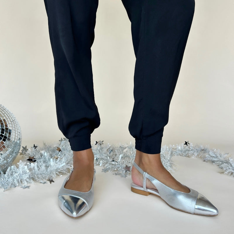 Sadie Wide Width Slingback Flats - Silver Leather & Patent