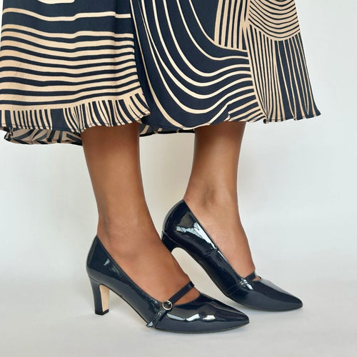 Stevie Extra Wide Pumps - Navy Patent Leather