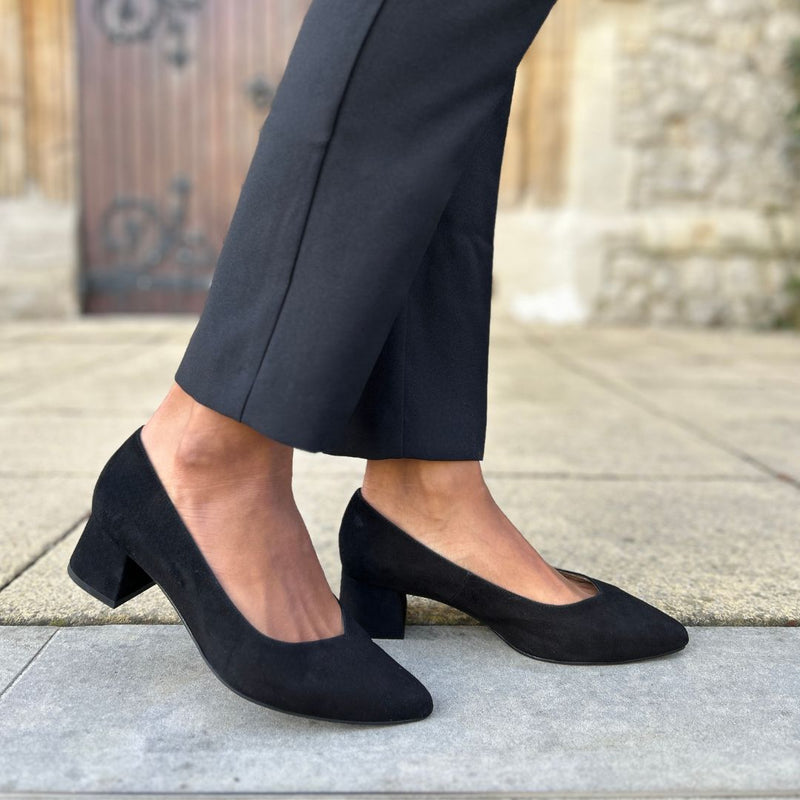 Tori Extra Wide Width Block Heel Pumps - Black Suede