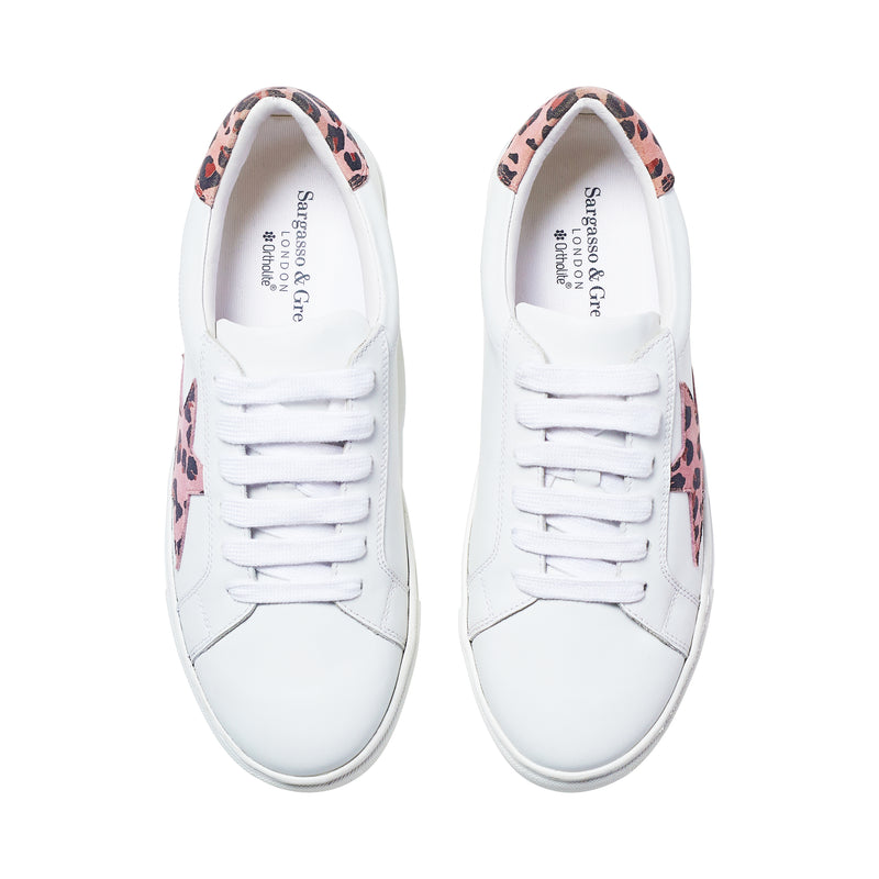 Ezi Wide Width Sneakers - White Leather with Pink Star