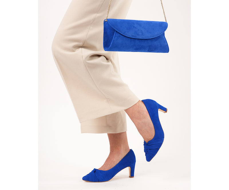 Royal blue pumps deals wide width