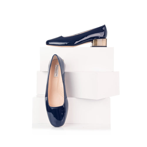 Olive Wide Width Court Shoe – Navy Patent - With boxes