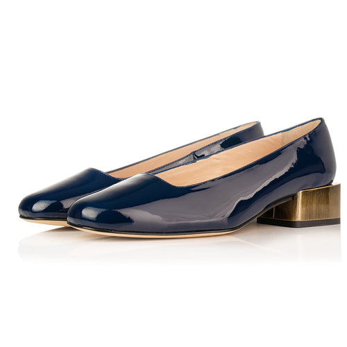 Olive Wide Width Court Shoe – Navy Patent - Angled perspective